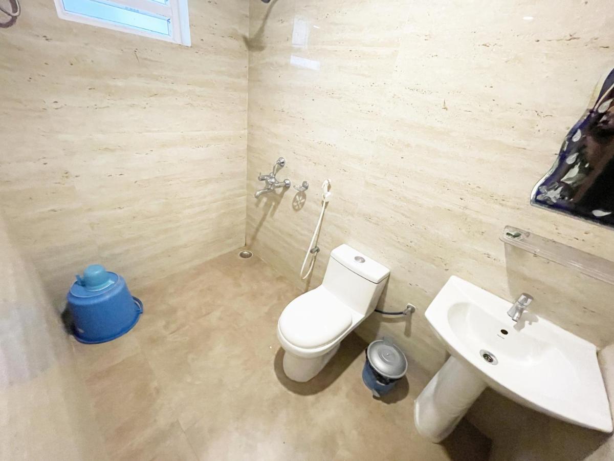 Shree Ganesh Hotel Пури Экстерьер фото