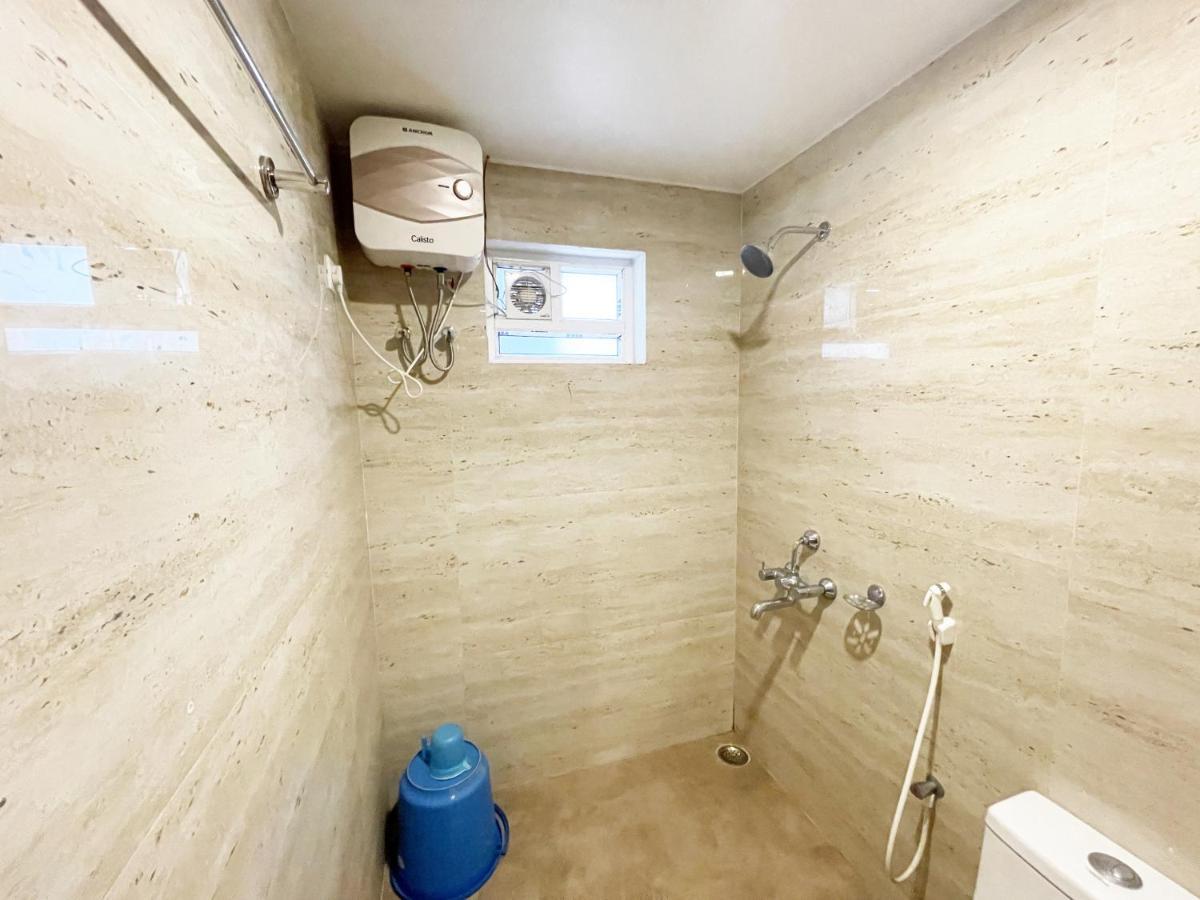 Shree Ganesh Hotel Пури Экстерьер фото